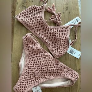 NWT Minkpink crochet bikini